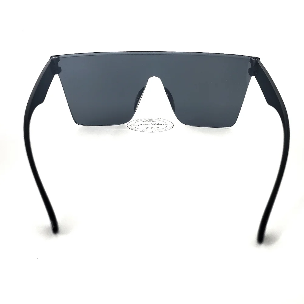 NEW Black Siamese Sunglassss